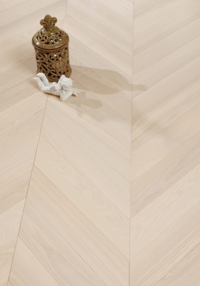 Parquet planks Chevron Ash Moonlight 45°