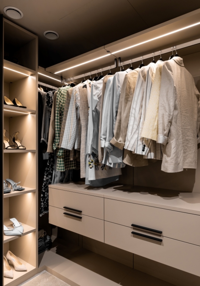 Dressing room Buiucani House